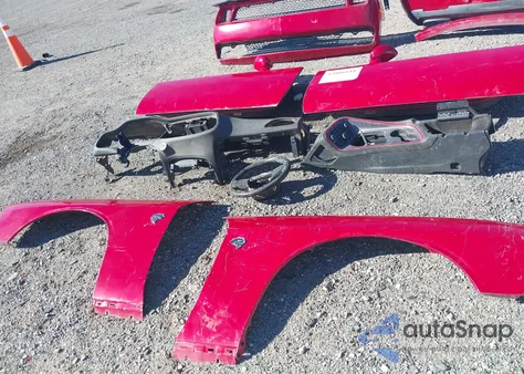 2016 Dodge Challenger Srt Hellcat z USA, uszkodzony, nr VIN 2C3CDZC95GH249162